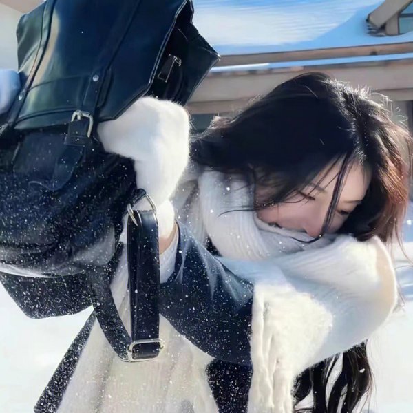 篮中弃婴